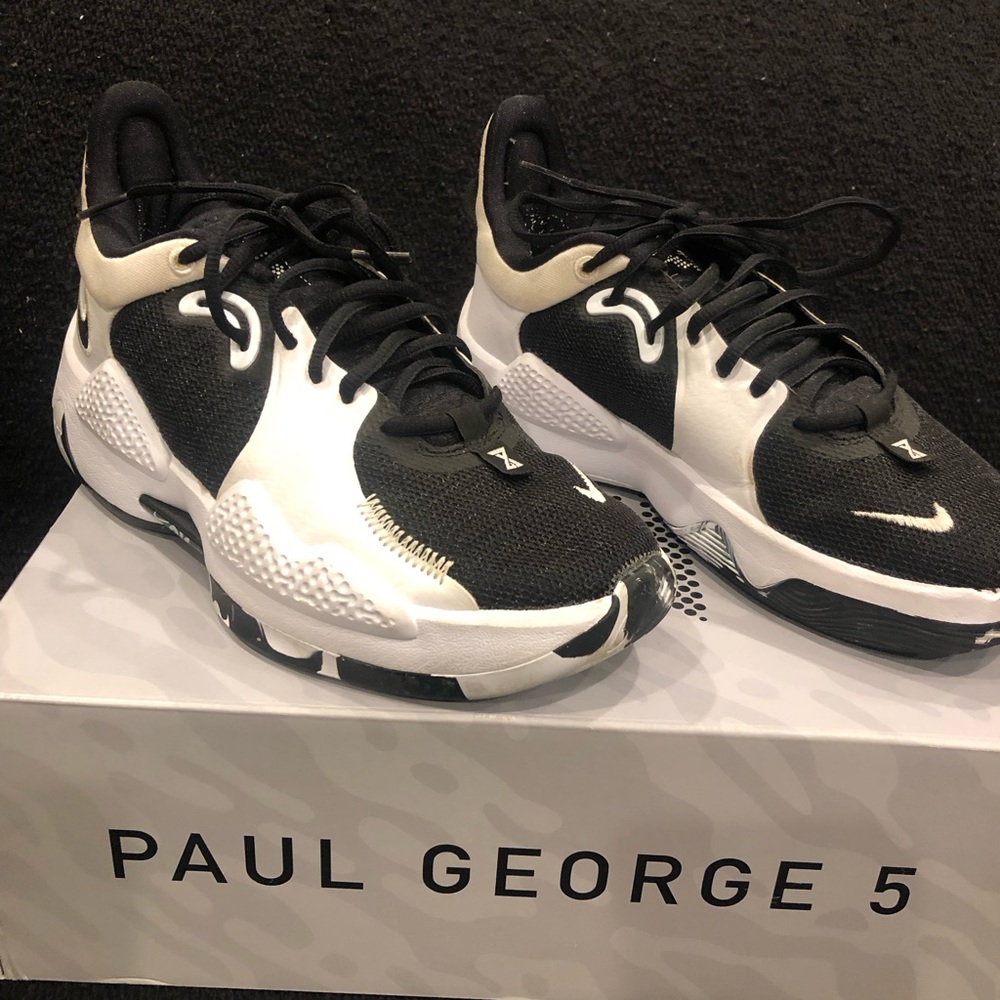 Nike Shoes Paul George 5 Size 8.5 Lightly worn. Great condition.